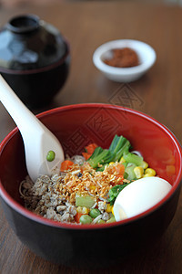面条做日日日食肉汤拉面食物猪肉筷子美食烹饪蔬菜玉米盘子图片