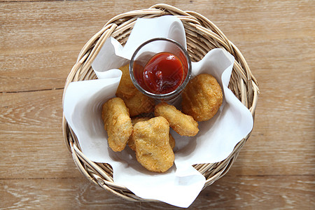 nugget 纳吉面包屑小吃街道餐厅饮食掘金团体家禽盘子食物图片