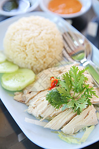 鸡肉加大米 毛凯男人黄瓜烹饪木头美食盘子饮食蔬菜文化香菜图片