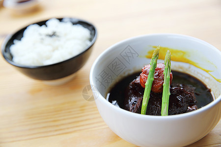 日式日本口型的牛胸猪肚食物餐厅油炸美味腹部蔬菜烧烤烹饪胡椒生活图片