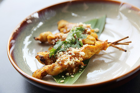 鸡肉加辣鸡 茶食和花生酱蛋糕柠檬黄瓜黄油辣椒香菜花生香蕉食物大豆图片