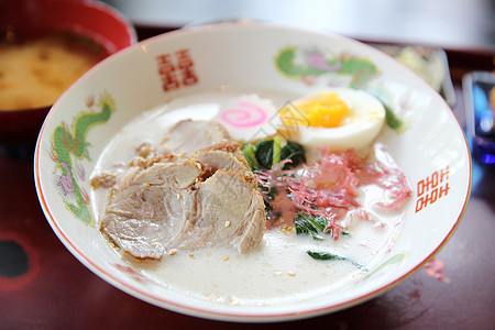 面条做日日日食猪肉竹子午餐黄豆玉米盘子洋葱大豆烹饪肉汤图片