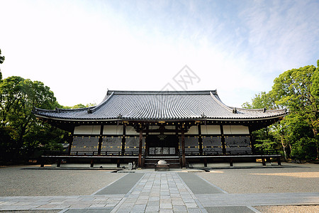 日本圣殿 有日本红门和绿青木叶宗教佛教徒寺庙观光建筑学旅行天际地标景观旅游图片