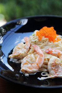 面虾和白盐水美食食物盘子小龙虾蔬菜面条白色午餐海鲜香菜图片