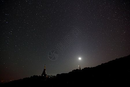 装有牛奶路的寺庙银河系宗教上帝石头星星地标旅行旅游日落建筑学图片