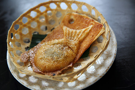 塔亚基鱼煎饼图片