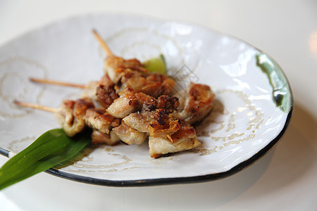 鸡尾薯和盐 日本食物白色美食盘子美味炙烤烹饪菜肴午餐文化烧烤图片