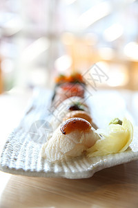 日本黄蜂寿司 哈马奇寿司 日本食物尾巴黄色鱼片美食海鲜寿司黄尾白色餐厅背景图片