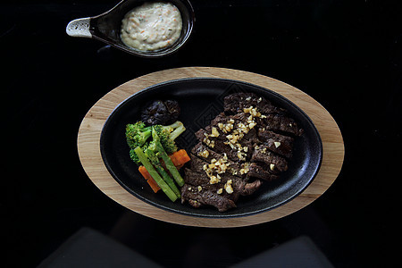 日式日本菜牛肉牛排鱼片美食平底锅猪肉食物红色烹饪炙烤烧烤牛肉图片