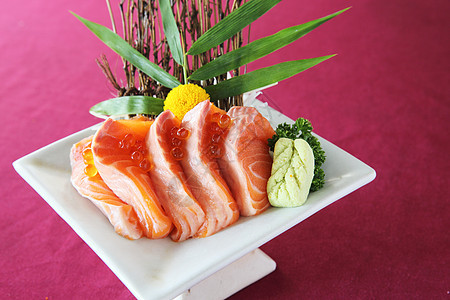 生鱼鱼肉海鲜午餐木头橙子鱼片食物美食美味文化盘子图片