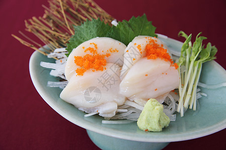 扇贝寿司鱼子饮食午餐寿司海鲜食物扇贝餐厅白色盘子图片