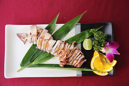 烧烤鱿鱼章鱼美食海鲜炙烤烹饪午餐沙拉美味餐厅食物图片