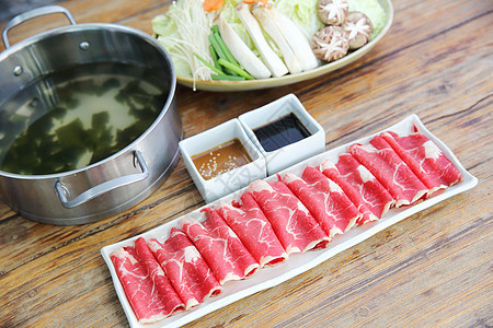 牛肉shabu shabu食物白色餐厅猪肉美食红色烹饪牛肉用餐蔬菜图片