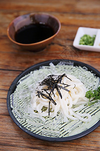 乌东面面小麦蔬菜洋葱午餐用餐面条食物文化烹饪美食图片