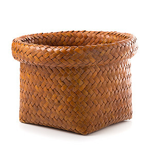 在白色 backgr 上隔离的空柳条篮或面包篮稻草食物竹子木头手工传统把手蔬菜盒子圆圈图片