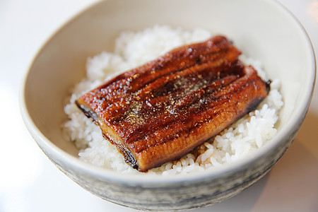 Unagi Don 烤鱼和大米 日本食物餐厅大学美食教师午餐海鲜炙烤筷子图片