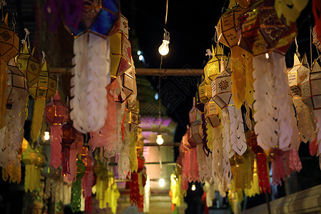 泰国灯笼以北的三角形传统派对旅行建筑学庆典工艺游客节日橙子织物图片
