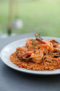 海产海鲜加贝壳虾和鱿鱼 意大利食品胡椒蔬菜美食食物饮食香菜盘子餐厅午餐乌贼图片