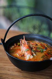 汤汤 虾和泰国菜海鲜香料食物胡椒功夫美食椰子盘子牛奶柠檬图片