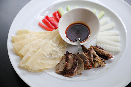 北京鸭 中国菜煎饼油炸烹饪皮肤食物家禽盘子餐厅蔬菜食谱图片