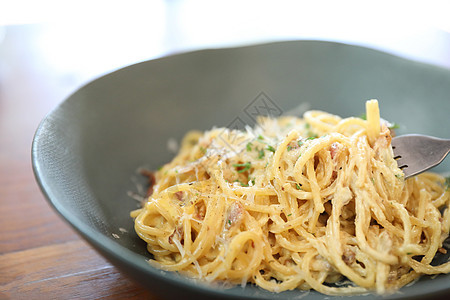 意粉 Carbonara 意大利美食烹饪熏肉猪肉餐厅午餐食谱火腿香菜奶油食物图片