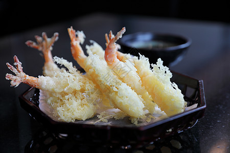 Temurura 炸虾日日式烹饪柠檬筷子小吃盘子美食午餐油炸金子餐厅图片