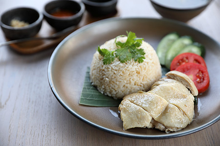 泰国食品美食鸡肉加大米 奶油泥和茶饭盘子食物午餐烹饪煮沸饮食辣椒蔬菜蒸汽文化图片