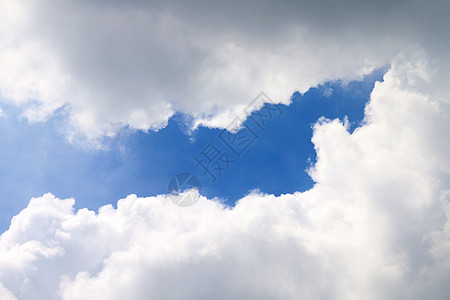天空 蓬松的云彩大 天蓝色的云背景 云景天空晴朗天堂臭氧空气环境天气柔软度场景气候气象阳光图片