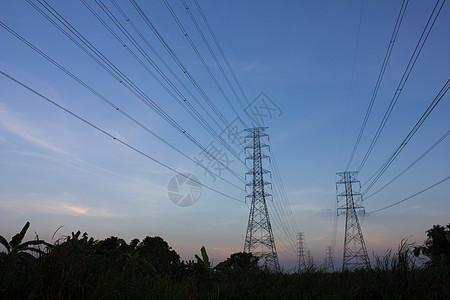 电力站框架太阳商业基础设施电压变压器蓝色环境天空技术图片