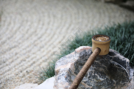 有空间背景的日本禅宗石头花园平衡文化传统专注碎石圆圈寺庙海浪宗教小路图片