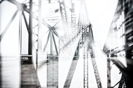 双曝光风格的抽象金属桥背景图片