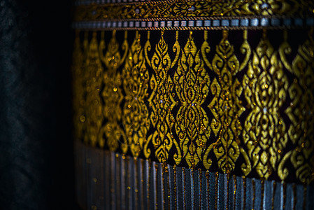 丝绸面料泰国和亚洲传统风格奢华宏观女孩材料女性装饰品编织文化衣服手工业图片