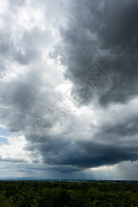 雷雷暴雨 乌云雨海景波浪灾难危险风暴天空流动海洋戏剧性微风图片