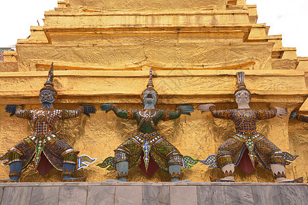 大宫巨人守护神雕像建筑学异国雕塑文化旅游旅行假期佛教徒连体艺术图片