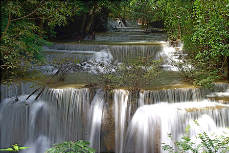 怀梅卡明瀑布四楼旅行公园避难所水路流动运河河道岩石路线瀑布图片