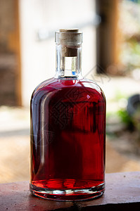自制红酒瓶香水酒厂奢华瓶装瓶子香味庆典木头玻璃酒吧图片