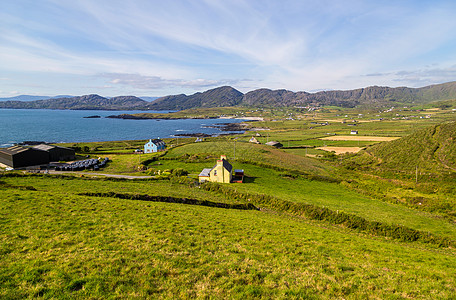 爱尔兰农舍风景旅游村庄国家海岸爬坡支撑建筑物全景半岛图片