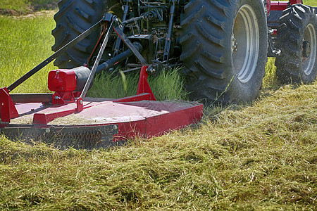 机动木拖拉机农场农业牧场绿色土地场地车轮农村农民图片