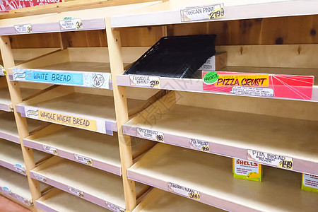 超市的空货架和杂货店 因为科罗纳病毒引起的恐慌贮存社论贸易备货消费者博览会零售现实商品库存图片