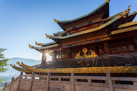 圣殿和巨大的佛教吉卜赛祈祷金色车轮i蓝色建筑学建筑景点城市艺术佛教徒文化信仰图片