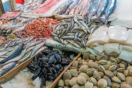 Mercado中心鱼和海鲜图片