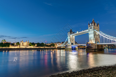铁塔桥和伦敦塔楼图片