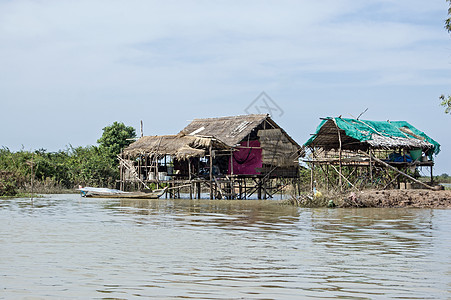 柬埔寨磅榜普赫卢克浮动村图片