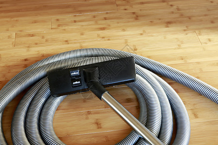 真空清扫器软管电气硬木客厅灰尘服务刷子房子木头房间图片