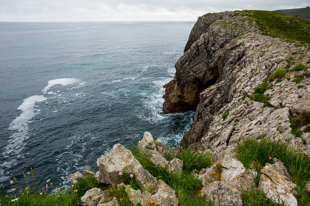 西班牙阿斯图里亚斯 瓜尔皮尤里风景悬崖假期岩石海岸线天空海岸旅游海洋海滩图片