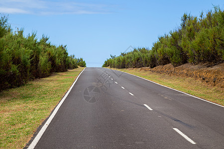 顶部的公路图片