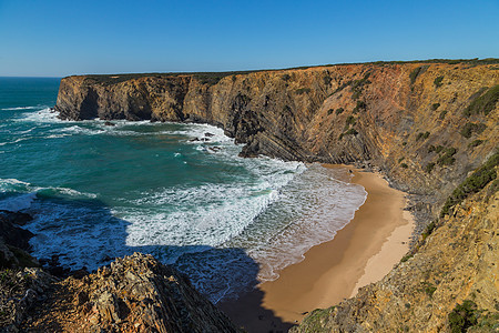 大西洋岩石海岸视图支撑海洋海滩海浪薄雾石头蓝色海景全景旅行图片