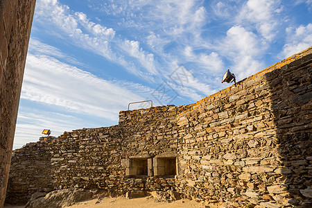 蒙萨拉兹中世纪城堡建筑遗产国家地标旅行建筑学历史性吸引力历史文化图片