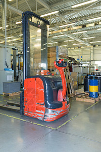 叉车卸载设施大厅生产工业制造业纸板仓库液压盒子图片