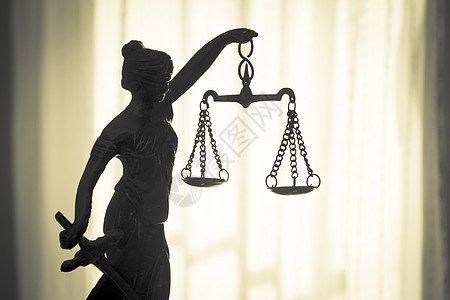 正义的金属雕像象征Themis女神立法女性法官判决书平衡惩罚司法青铜女士图片
